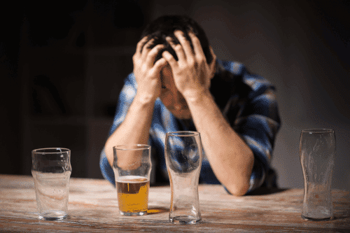 Alcohol and Concussion: Understanding the Risks and Impact on Recovery